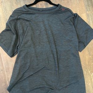 Lululemon Metal Vent Breathe shirt
